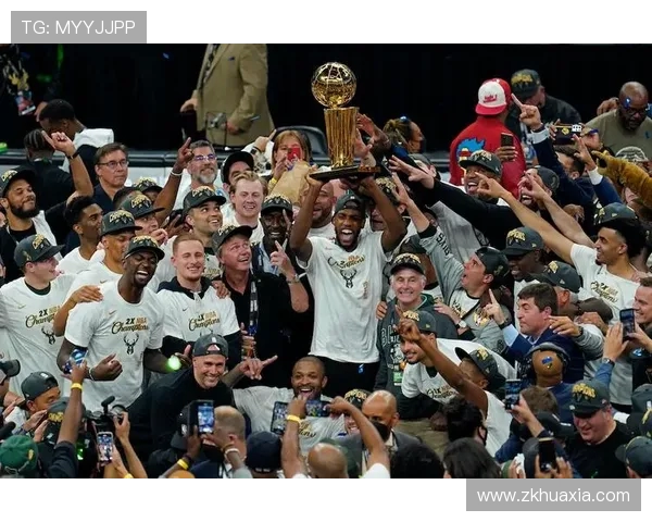 卡里姆·阿布杜尔-贾巴尔：篮球传奇与文化象征的辉煌人生