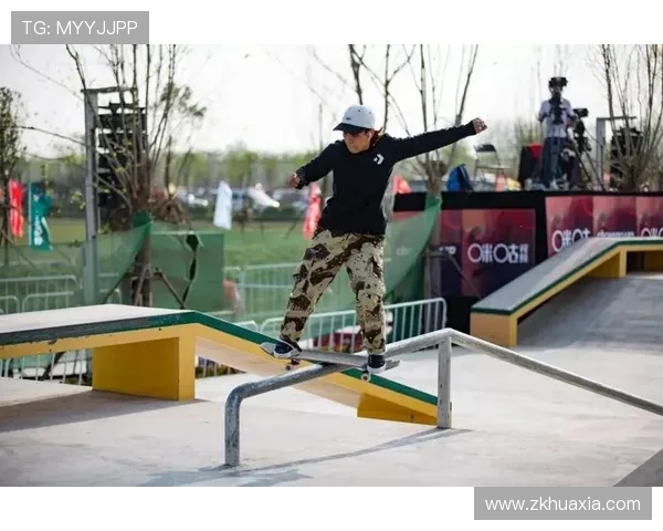 滑板精英赛点评：北京街舞队在心理素质上的出色表现与挑战分析